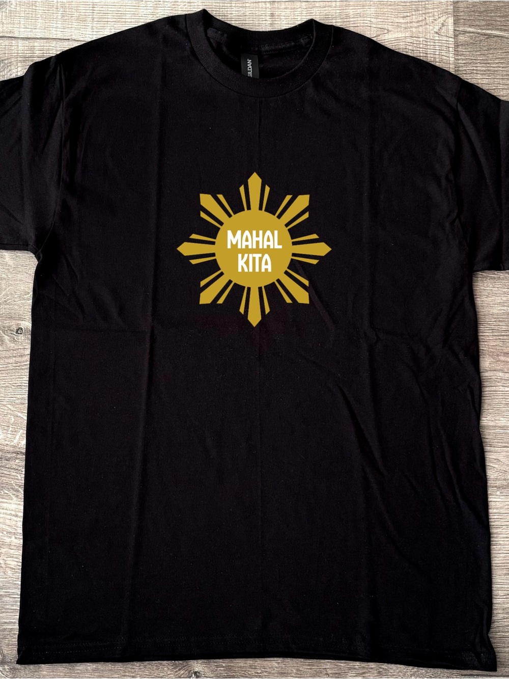 Mahal Kita Sun Filipino Funny Tagalog Black T-Shirt